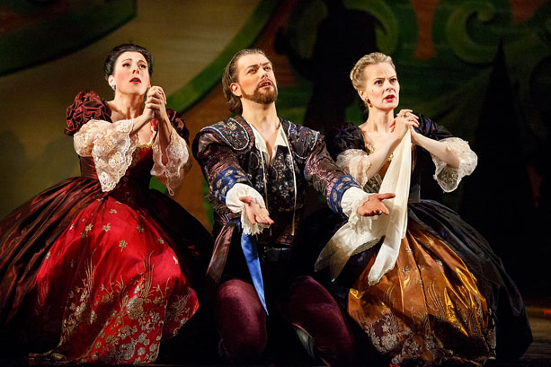 Olivier Laquerre - As Céphée with Peggy Dye and Carla Huhtanen - Persée (2014)